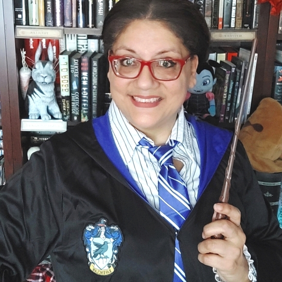 Meet your Posher, MaryEllen - Picture 6 of 9